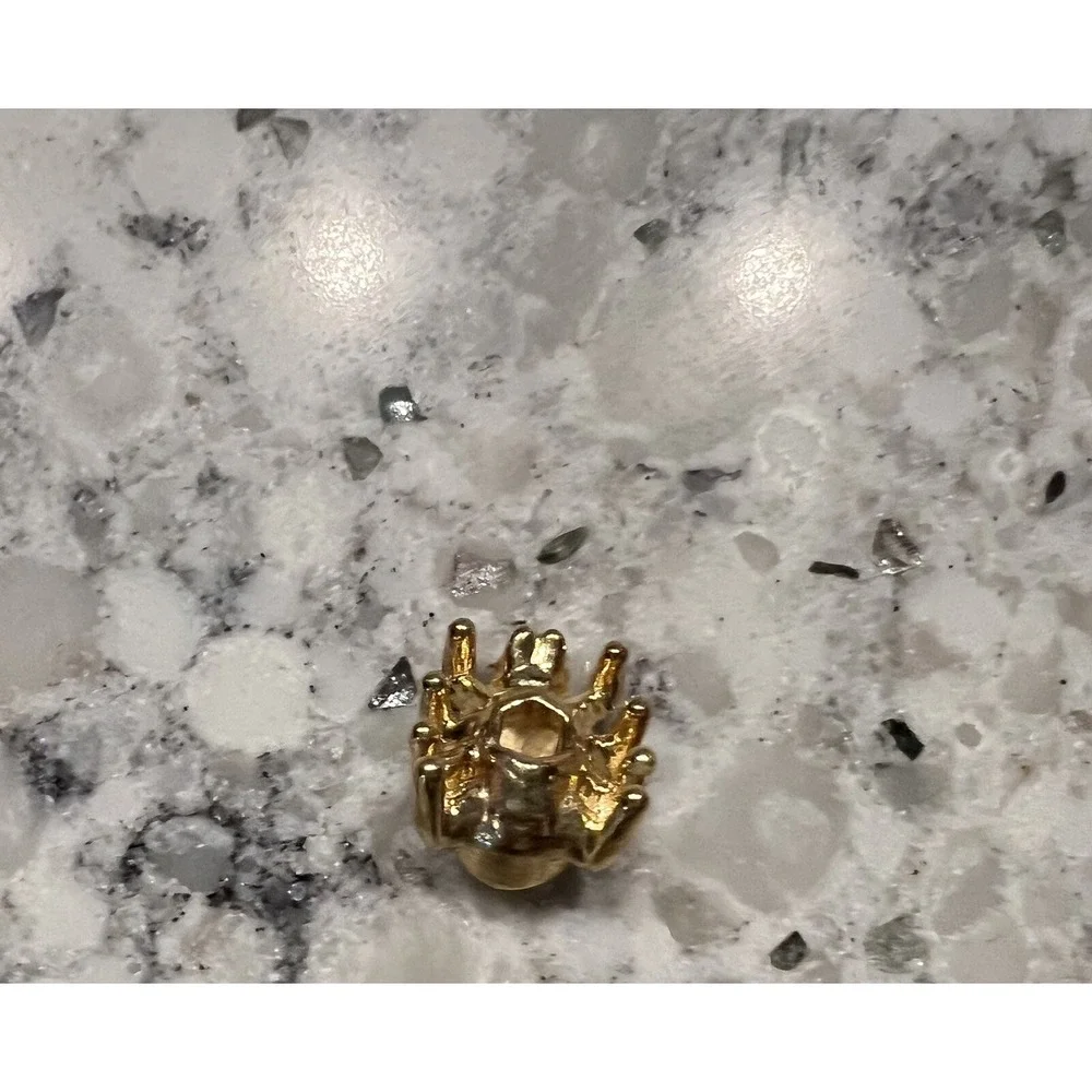 2021 Treasure X Monster‎ Gold ULTRA RARE GOLD BLINGBACK SPIDER